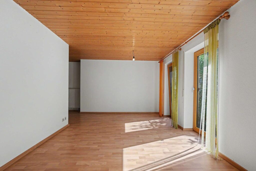 Einliegerwohnung UG