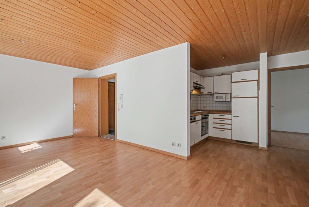 Einliegerwohnung UG Wohnzimmer
